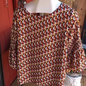 NWT Como Blu Smocked Bell Sleeve Top Sz L